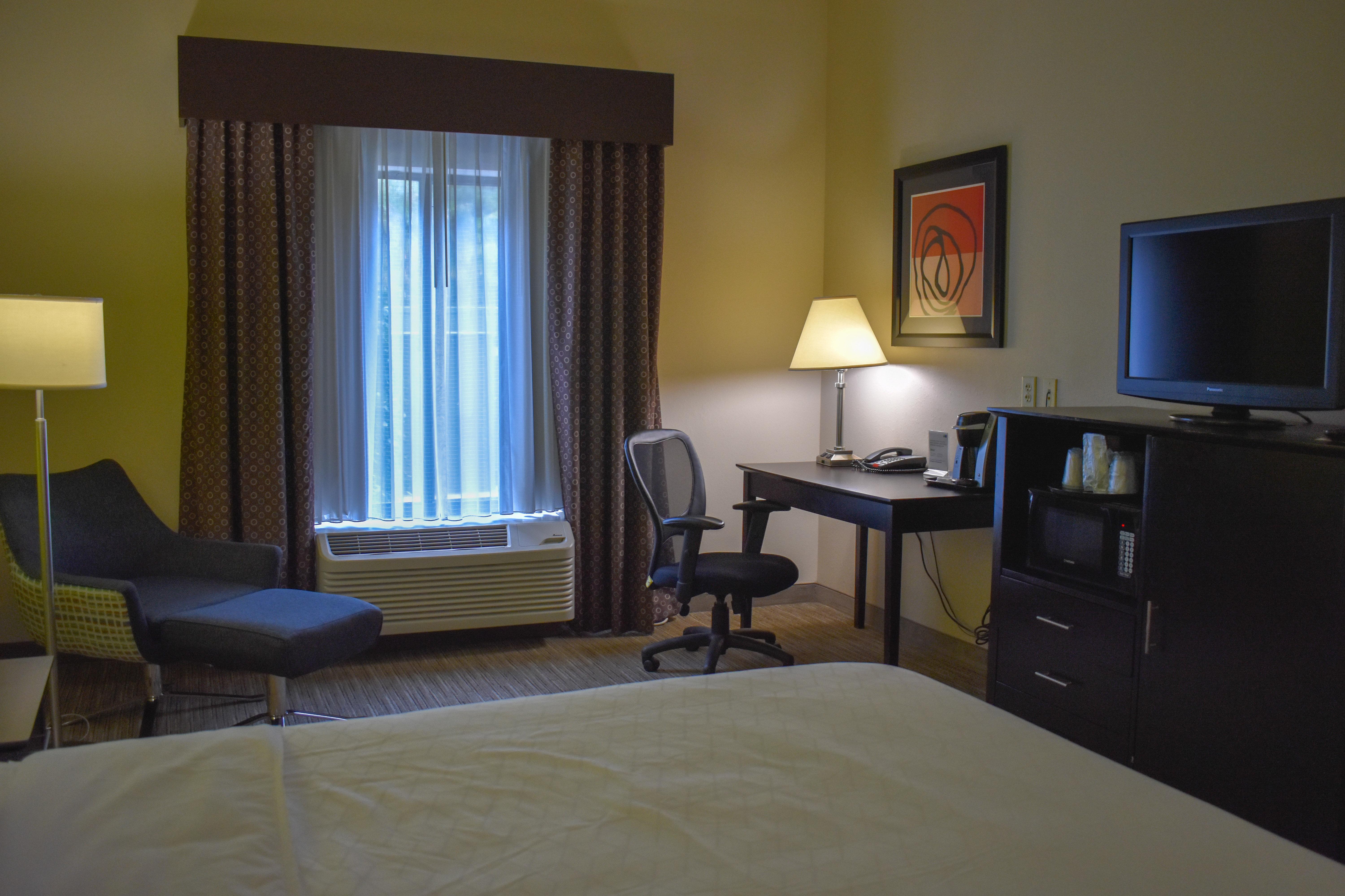 Holiday Inn Express Apex - Raleigh By Ihg Экстерьер фото